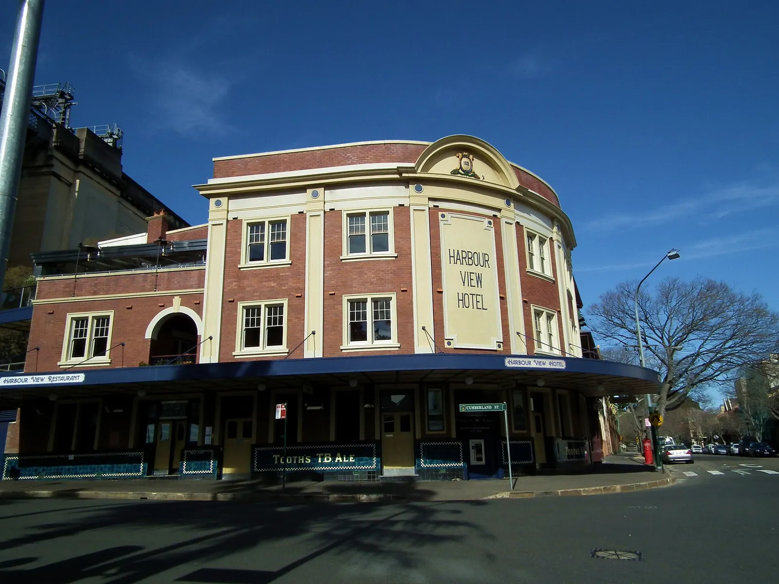 Hotels guide photograph